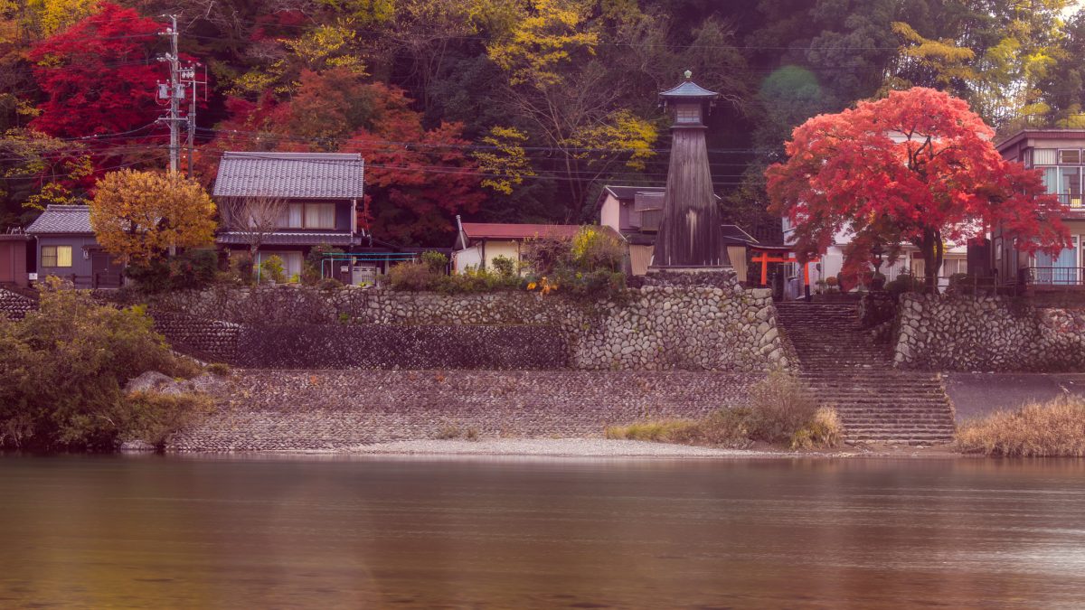 上有知湊(川湊灯台) | 自然・景観