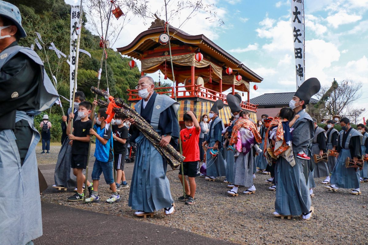 大矢田神社例大祭（ひんここ祭） | 秋のイベント